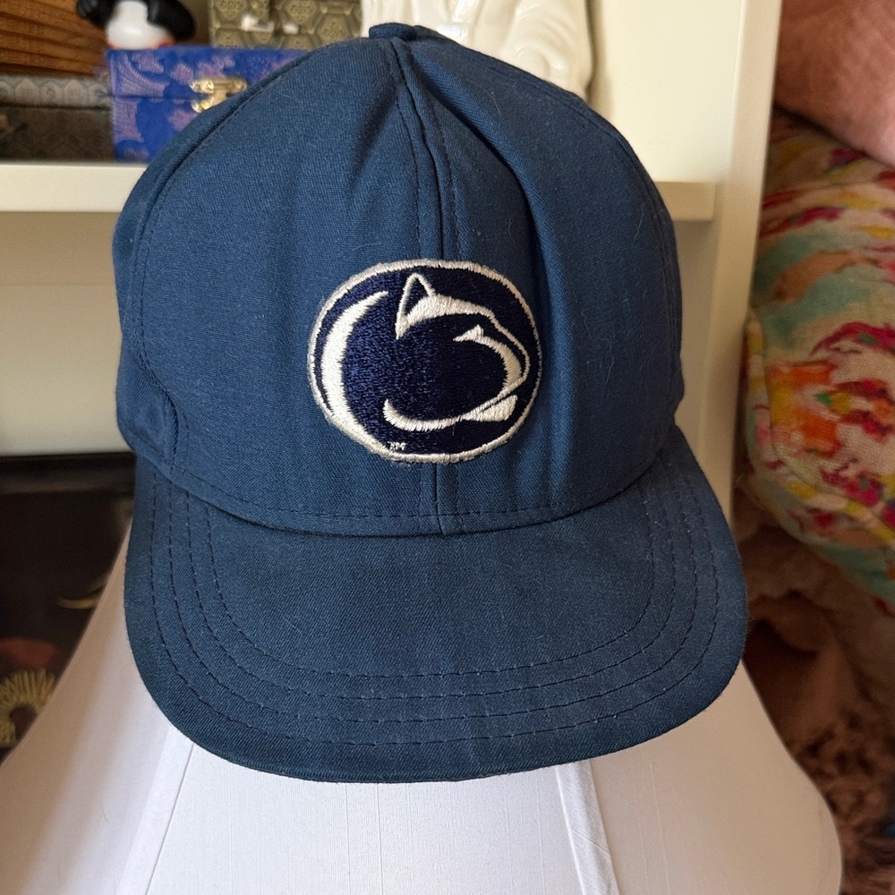 Vintage embroidered Penn State Navy Blue Snapback Hat with Team Logo